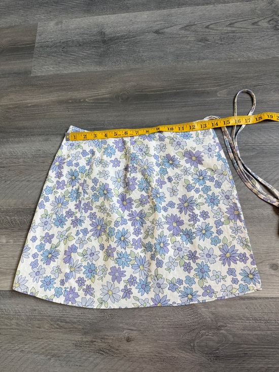 Peppermayo Wrap Floral Mini Skirt US 2 Feminine Spring Summer - Picture 9 of 10